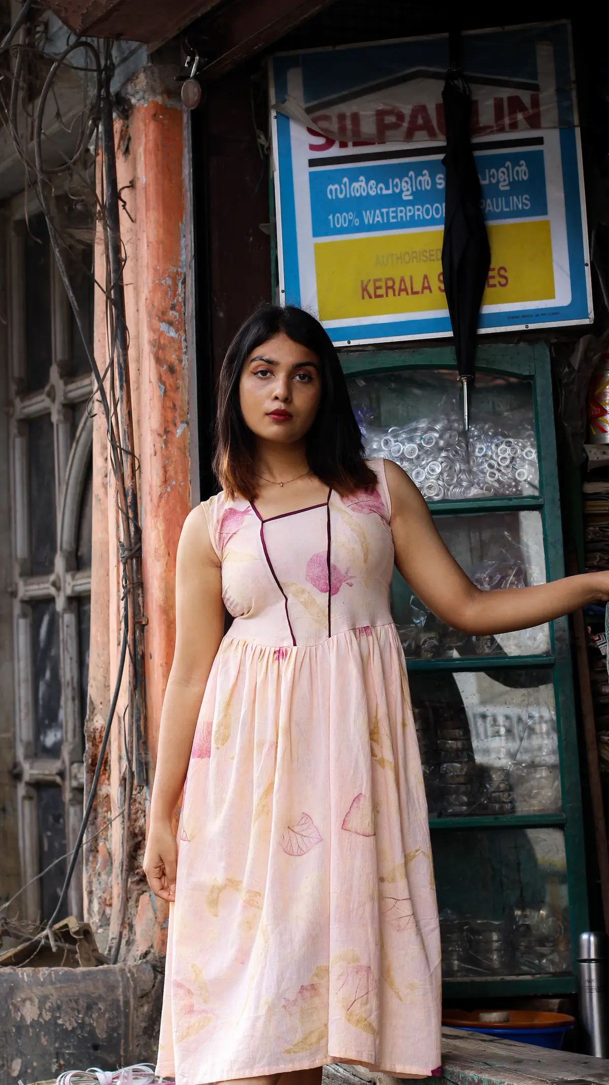 The Magic Pome-Midi Dress - Image 2